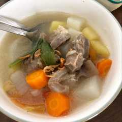 Sop daging sapi (urat dan sengkel) রেসিপির প্রধান ছবি