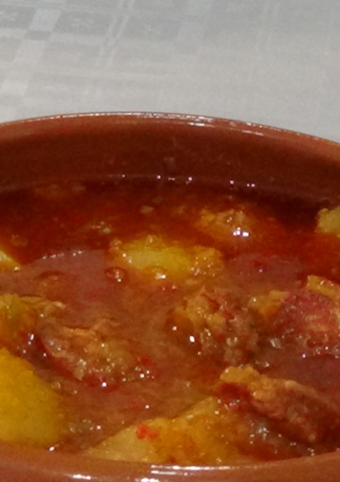 Una foto de Patatas a la Riojana