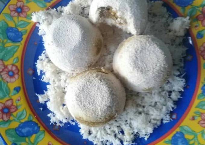 Kue Putu
