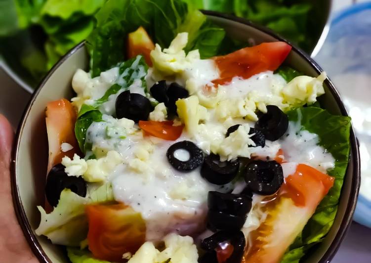 Step-by-Step Guide to Make Quick Caesar Salad