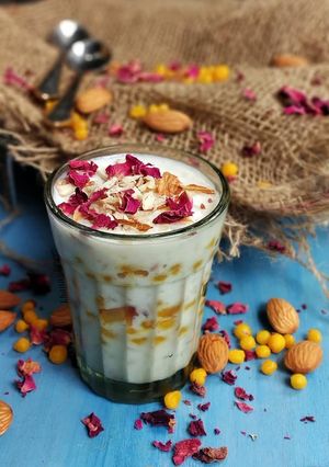 A picture of Motichur kheer parfait / fusion dessert.