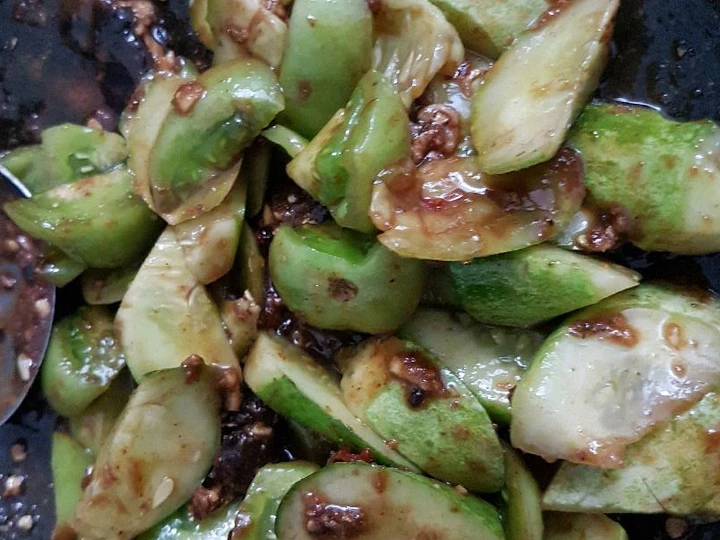 Cara Simple Membikin Resep  Rujak timun dan tomat hijau yang Bikin Ngiler, Lezat Sekali