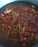 Zaragozas (frijoles) con chorizo español, carne y chistorra