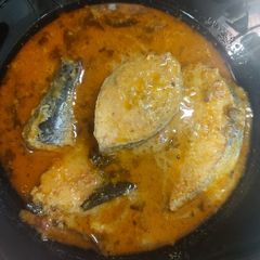 Surmai fish gravy A picture of Surmai fish gravy.