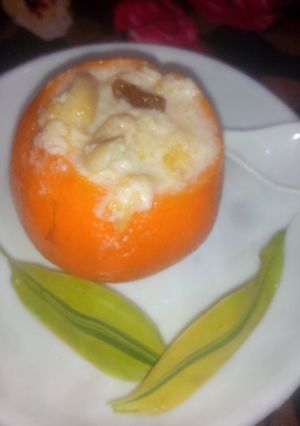 A picture of Malai orange pot.