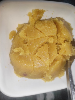 सूजी का हलवा (sooji ka halwa recipe in Hindi) रेसिपी मुख्य फोटो