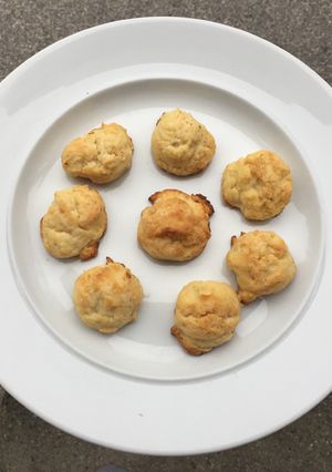 A picture of Southern Buttermilk Biscuits.