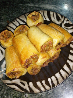 A picture of Fish roll.