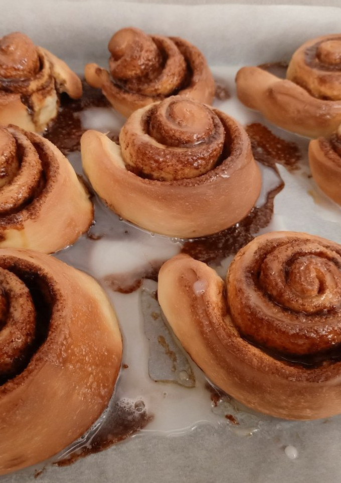 Una foto de Cinnamon Rolls (Rollitos de Canela)