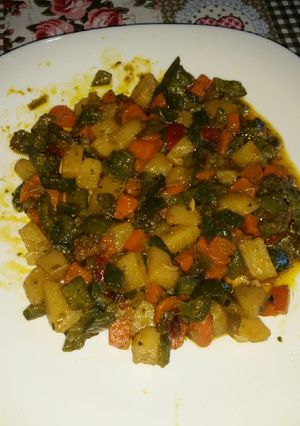 Una foto de Wok de zapallitos