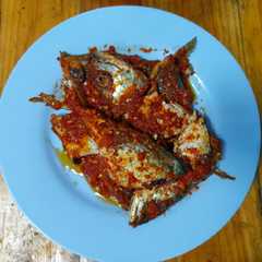 A picture of Balado ikan kembung.