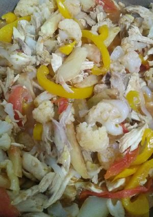 Una foto de Tostadas de pollo a la revuelta!