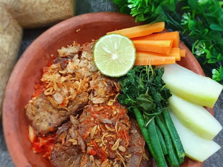 Resep Empal Gepuk Tempe Penyet Sambal Tomat Dan Sayur Kukus Wajib Dicoba