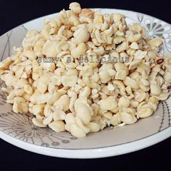 A picture of Simple way to peeled your beans.