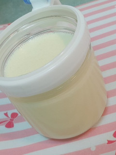 A picture of Condensed Milk.