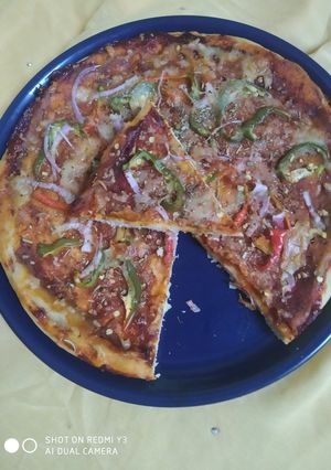 A picture of Pizza.