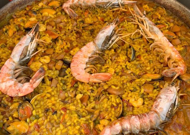 Paella de marisco