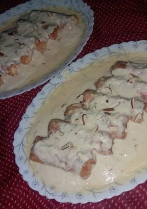 A picture of Shahi tukray Roll ups.