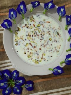 દૂધપાક (Doodhpak Recipe In Gujarati) રેસીપી મુખ્ય ફોટો