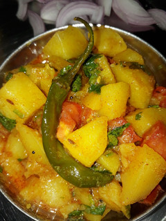 A picture of Pressure Cooker Aloo Sabzi .