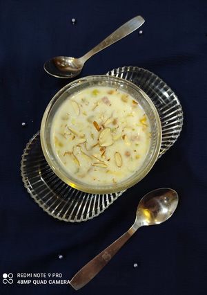 A picture of Eid special kheer.