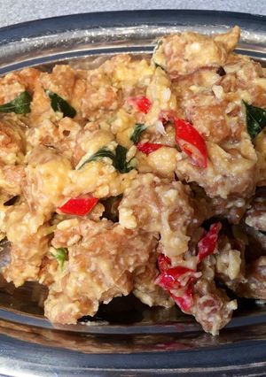 Foto resep Salted egg chicken / ayam saus telur asin