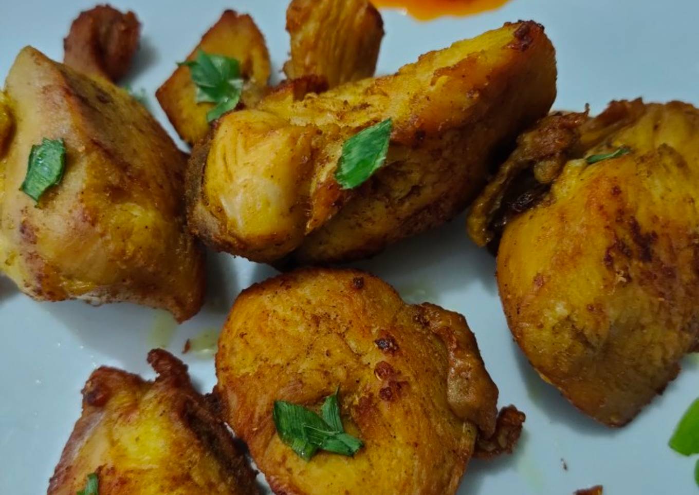 Ayam goreng bumbu ungkep dan sambal bawang