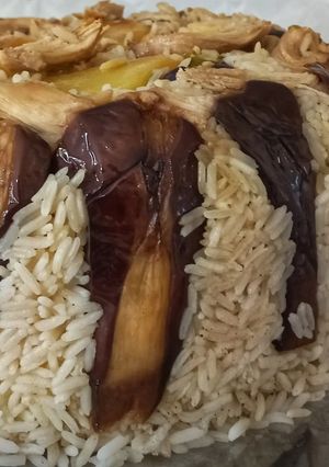 صورة لوصفة مقلوبة بالدجاج