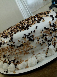 Una foto de Torta para cualquier cumpleaños! Con bizcochuelo de Chocolate!