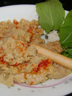Una foto de Hummus de garbanzos (rápida de lata)