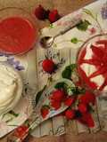 Crema di Mascarpone Panna Salsa di Fragole