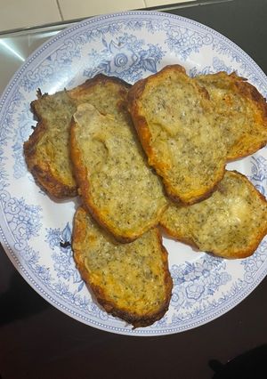 Foto resep Garlic Cheese Butter Bread
