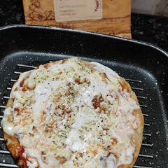 Chapati Pizza A picture of Chapati Pizza.