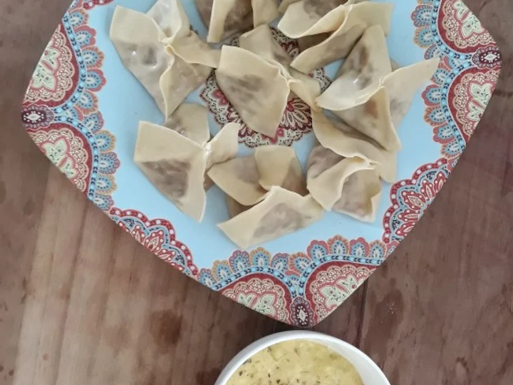 Easy Steps to Make Recipes Pangsit Turki alias Manti Ayam Kuah Kari the Delicious So Delicious.