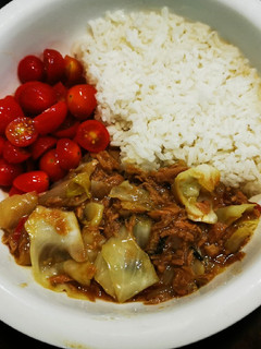 Una foto de Atún con Repollo en Salsa de Jengibre