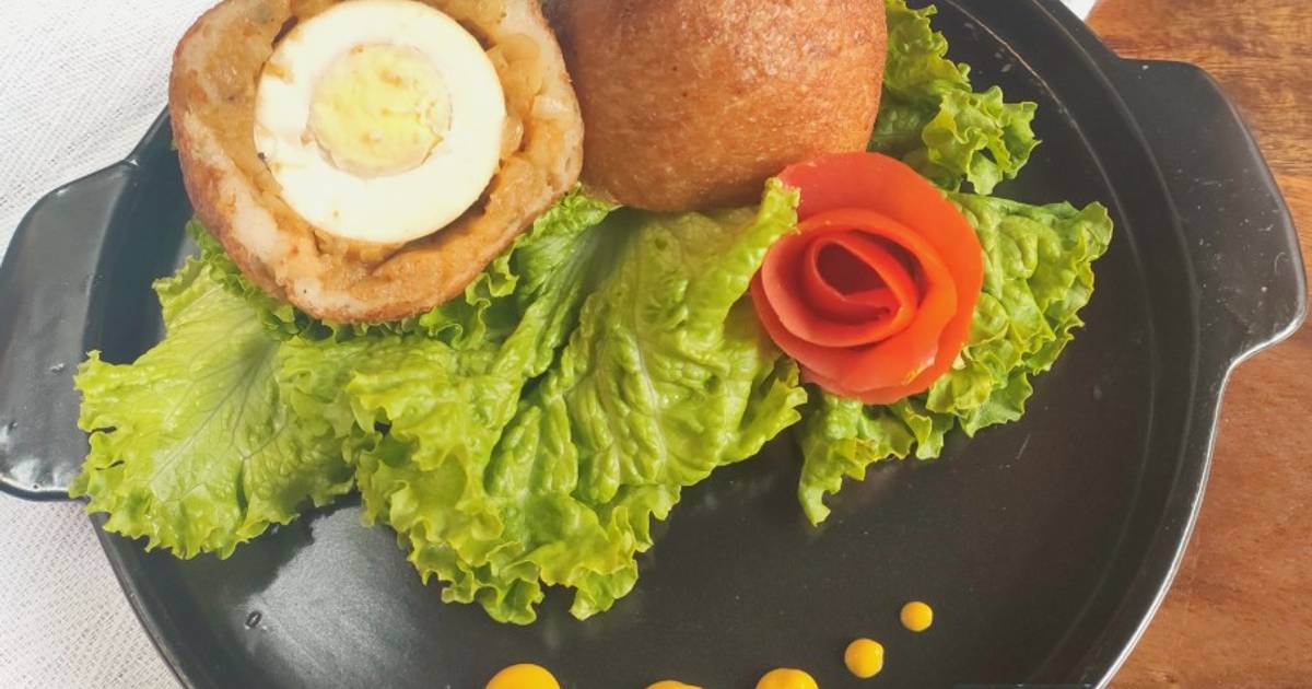 Boiled Egg bread roll or Potato scotch eggs Recipe by Swati Cookpad