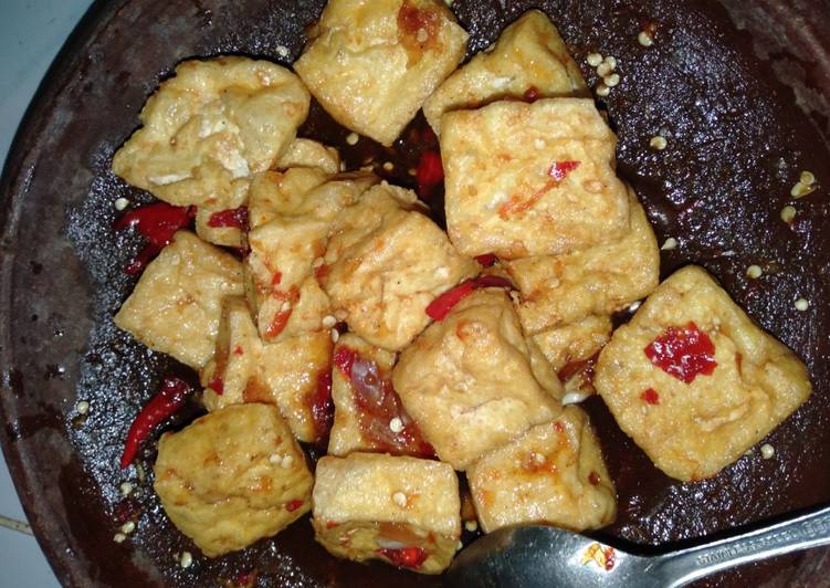 Tahu gejrot ala-ala