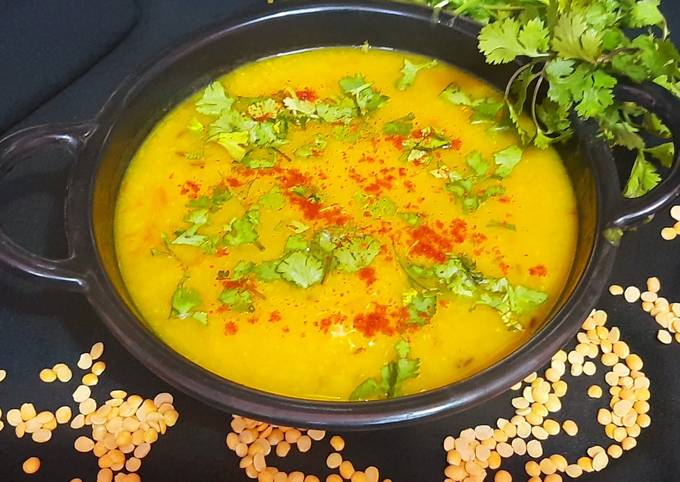अरहर की दाल (arhar ki dal recipe in Hindi) रेसिपी बनाने की विधि in Hindi by  Seema gupta - Cookpad