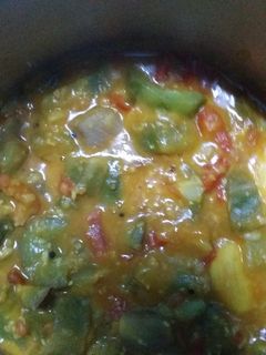 பீர்க்கங்காய் கூட்டு (peerkangai kootu recipe in tamil) செய்முறை முக்கிய புகைப்படம்