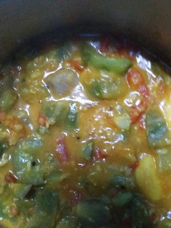 பீர்க்கங்காய் கூட்டு (peerkangai kootu recipe in tamil) செய்முறை முக்கிய புகைப்படம்