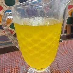 A picture of Pineapple juice.