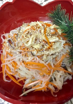 A picture of Japanese Daikon sweet vinegar salad.