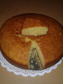 Una foto de Torta de naranja húmeda