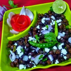 A picture of Black chana Paneer.
