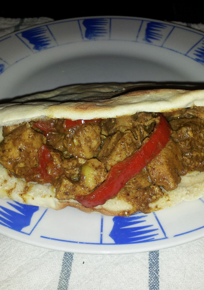 Una foto de Kebab de pollo con pimientos