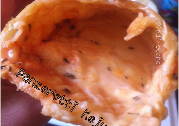 Bagaimana Menyiapkan Panzerotti/Pizza Goreng Keju &amp; Daging Cincang yang Bisa Manjain Lidah