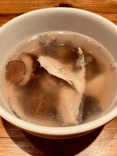 香菇雞湯 (簡易版) 的食譜成品照片
