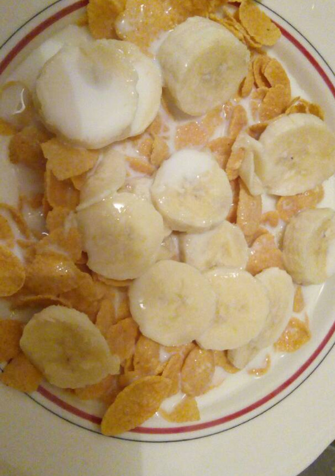 Una foto de Cereal con leche