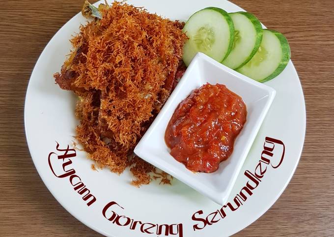 Ayam Goreng Serundeng