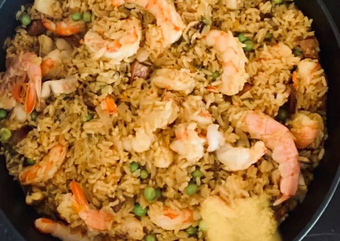 Steps to Make Ultimate Chorizo and Seafood Brown Rice Paella